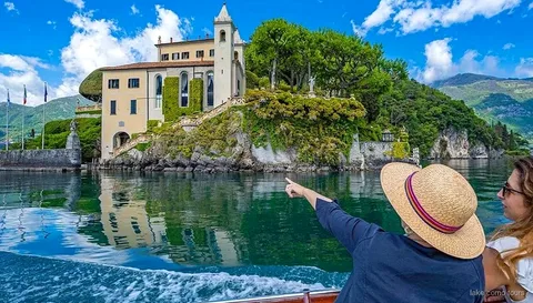 Crociera in piccolo gruppo sul Lago di Como con ville lacustri vicino a Bellagio